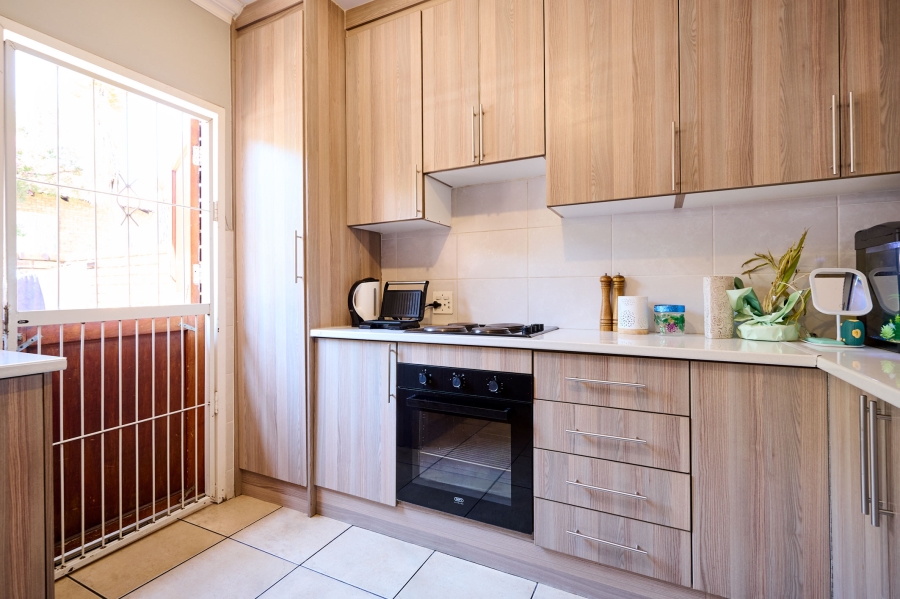 3 Bedroom Property for Sale in Halfway Gardens Gauteng