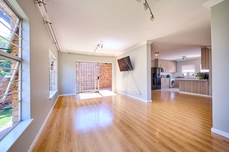3 Bedroom Property for Sale in Halfway Gardens Gauteng
