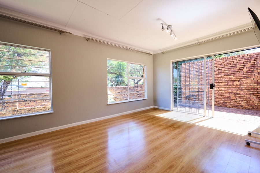 3 Bedroom Property for Sale in Halfway Gardens Gauteng