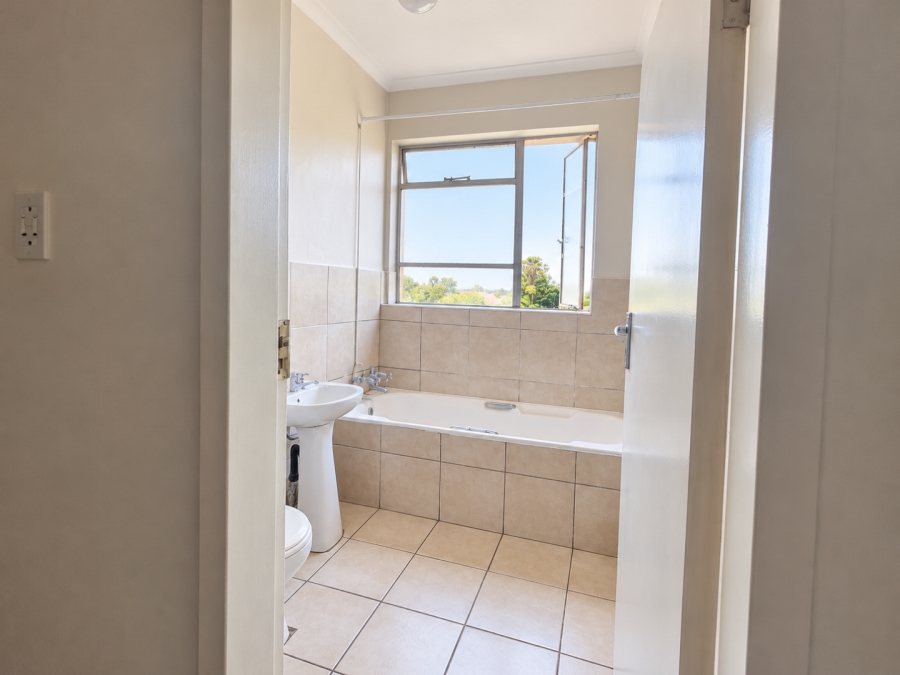 3 Bedroom Property for Sale in Gresswold Gauteng