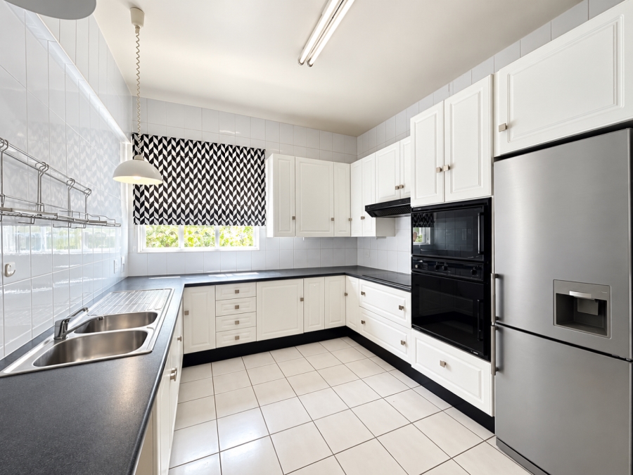 To Let 3 Bedroom Property for Rent in Killarney Gauteng