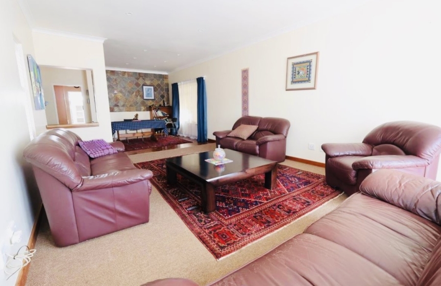 3 Bedroom Property for Sale in Dawnview Gauteng