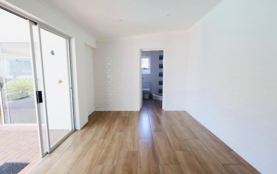 3 Bedroom Property for Sale in Dawnview Gauteng