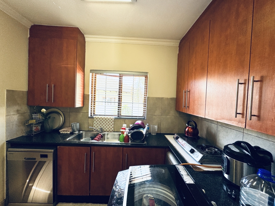 3 Bedroom Property for Sale in Thatchfield Close Gauteng