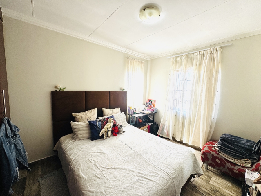 3 Bedroom Property for Sale in Thatchfield Close Gauteng