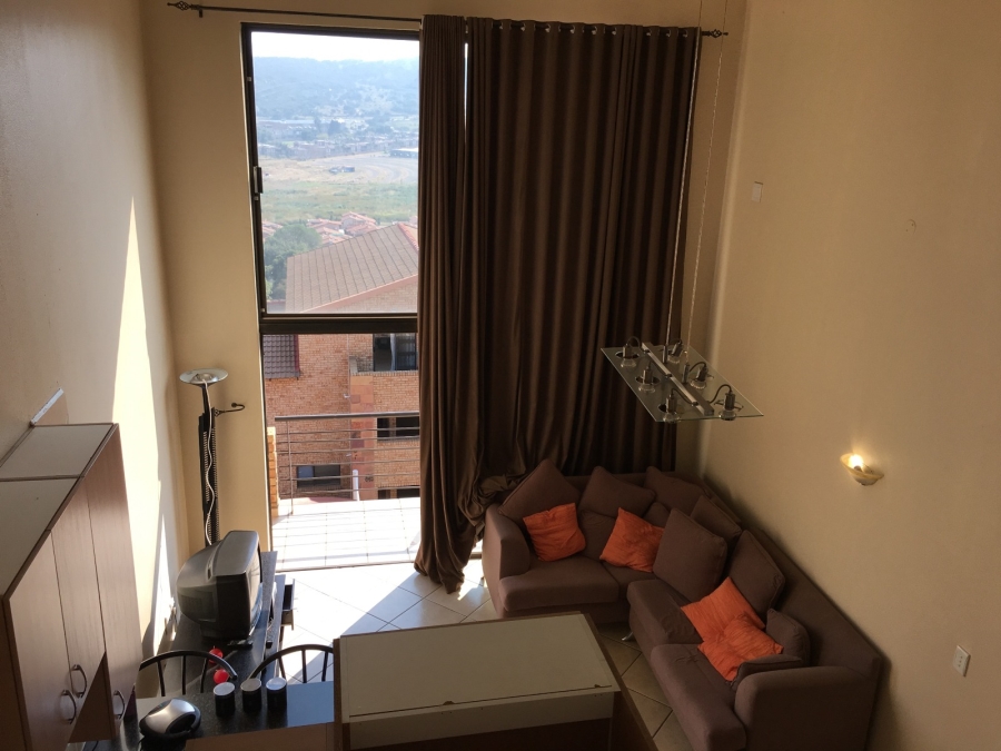 1 Bedroom Property for Sale in Mulbarton Gauteng