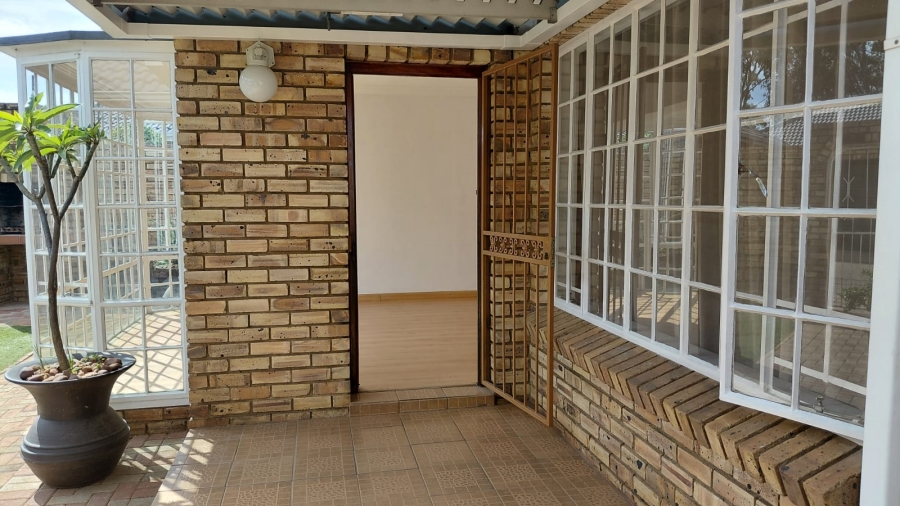 3 Bedroom Property for Sale in Culemborg Park Gauteng