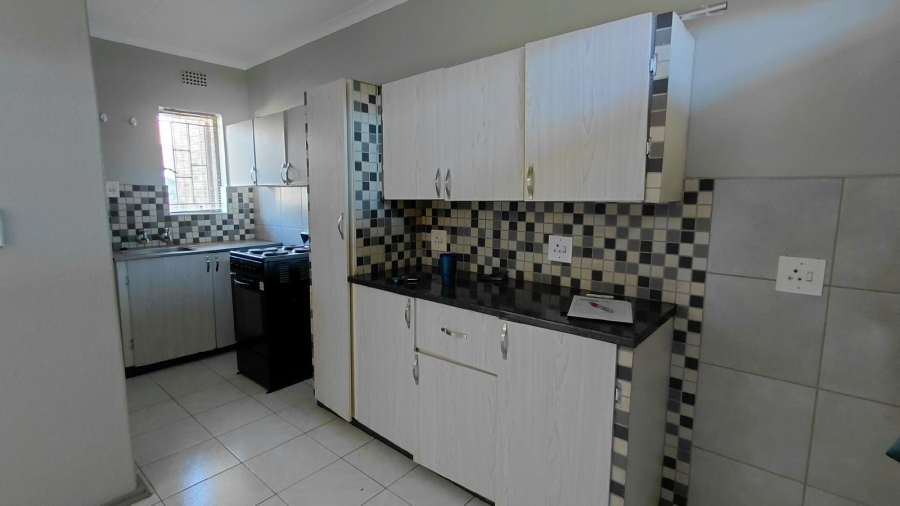 2 Bedroom Property for Sale in Randpoort Gauteng