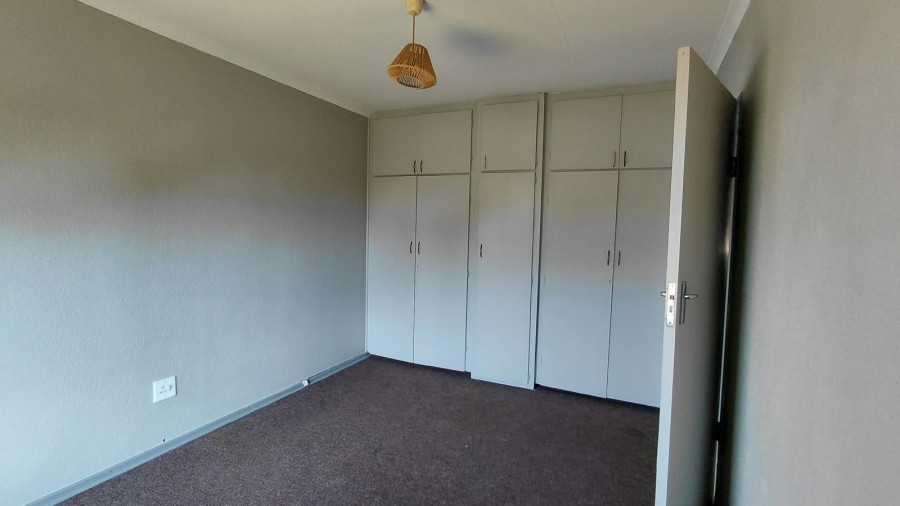 2 Bedroom Property for Sale in Randpoort Gauteng