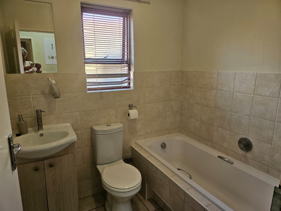 2 Bedroom Property for Sale in Randpark Ridge Gauteng
