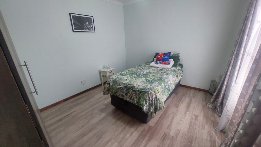 3 Bedroom Property for Sale in Greenhills Gauteng