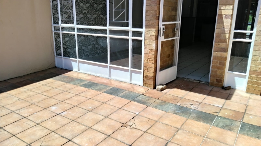 3 Bedroom Property for Sale in Krugersdorp North Gauteng
