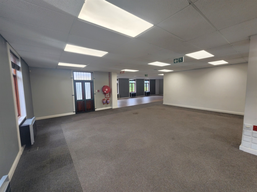 To Let Commercial Property for Rent in Strathavon Gauteng
