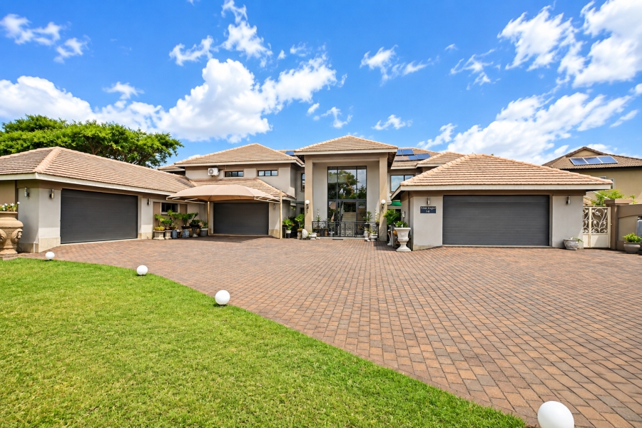 5 Bedroom Property for Sale in Sable Hills Gauteng