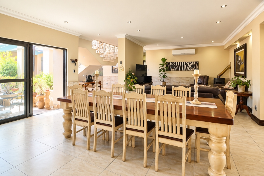 5 Bedroom Property for Sale in Sable Hills Gauteng