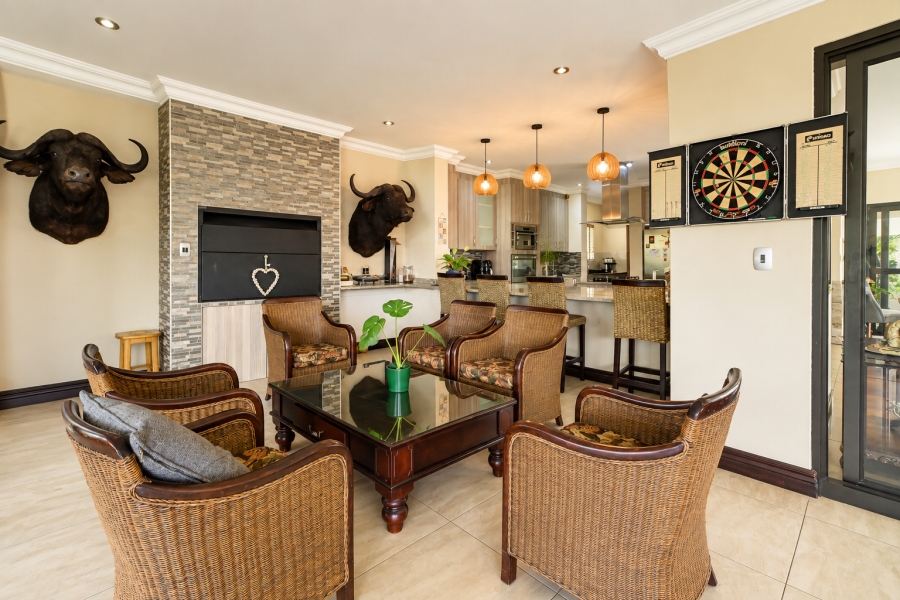 5 Bedroom Property for Sale in Sable Hills Gauteng
