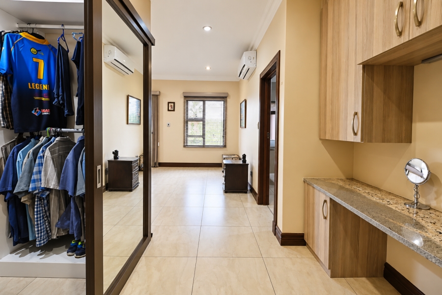 5 Bedroom Property for Sale in Sable Hills Gauteng