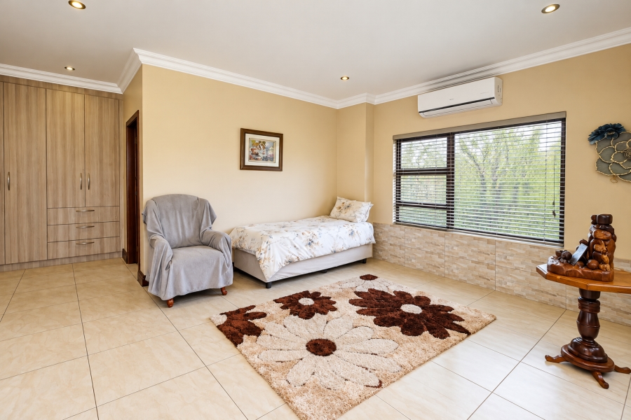 5 Bedroom Property for Sale in Sable Hills Gauteng