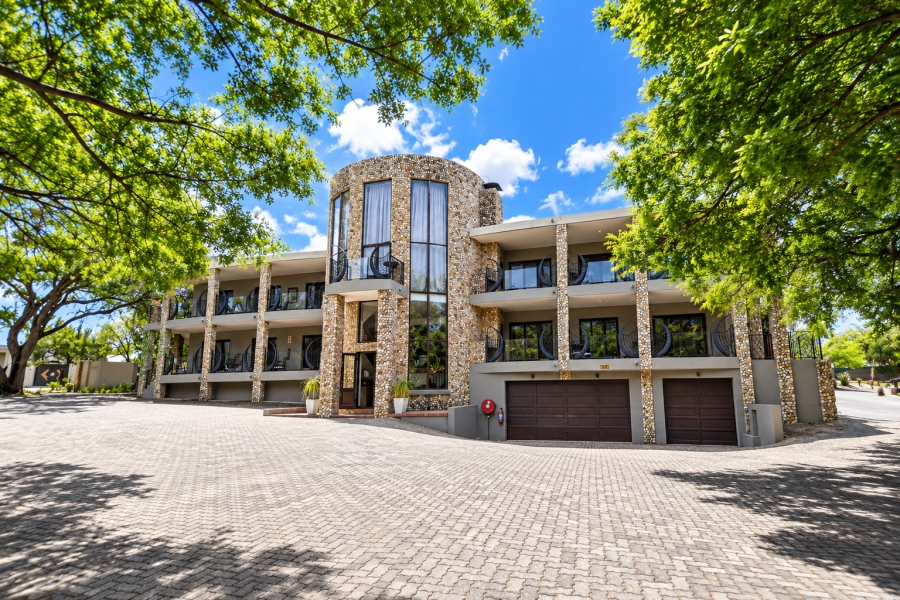 5 Bedroom Property for Sale in Sable Hills Gauteng