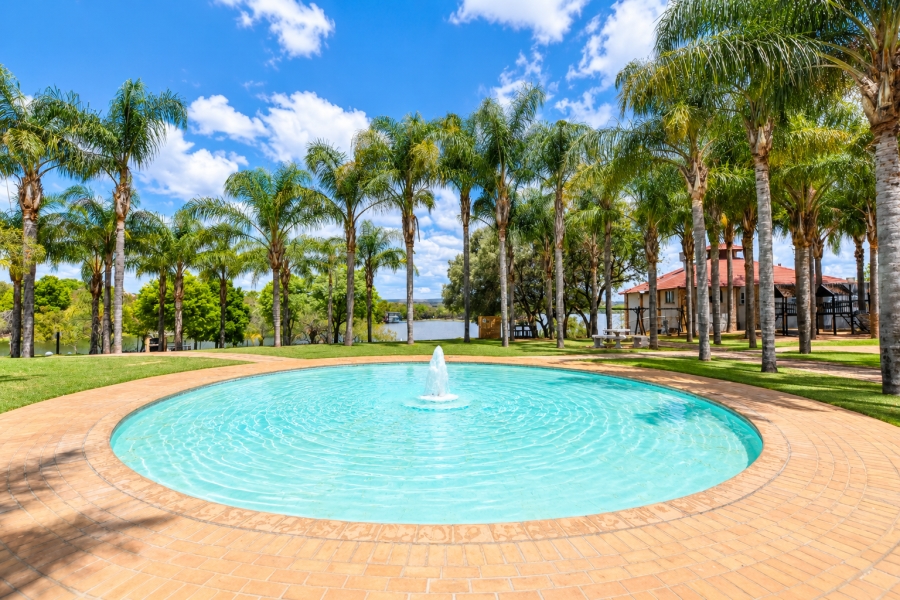 5 Bedroom Property for Sale in Sable Hills Gauteng
