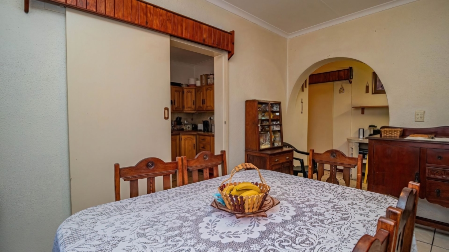 3 Bedroom Property for Sale in Bonaero Park Gauteng