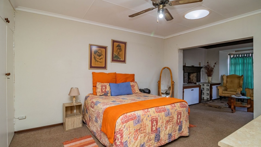 3 Bedroom Property for Sale in Bonaero Park Gauteng