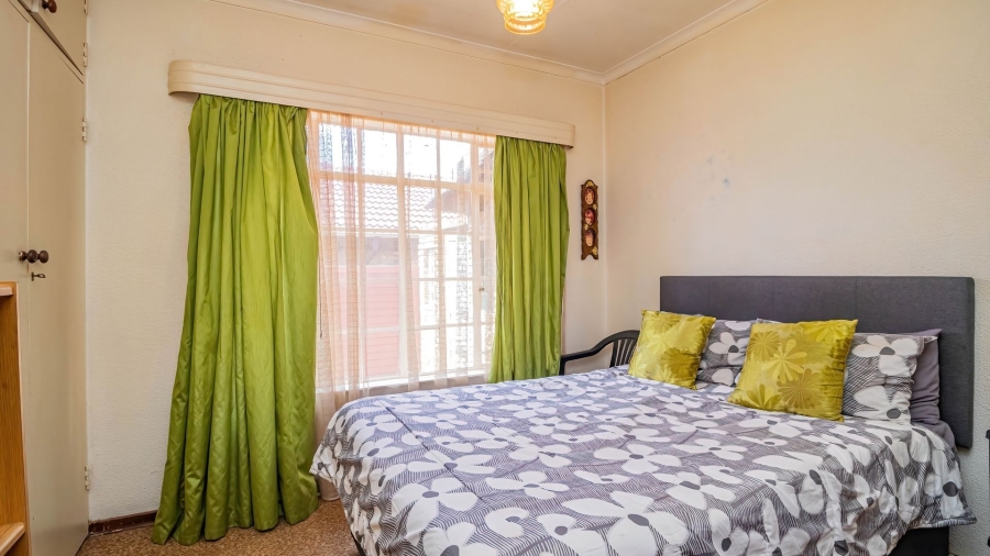 3 Bedroom Property for Sale in Bonaero Park Gauteng