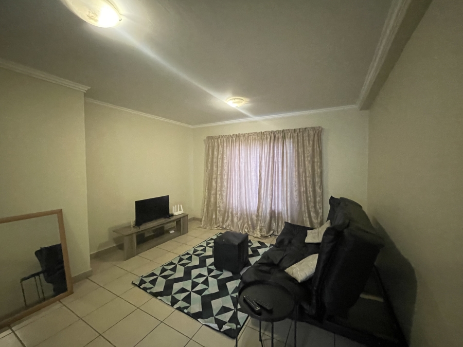 2 Bedroom Property for Sale in Noordwyk Gauteng