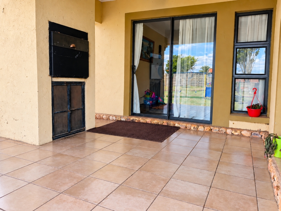 3 Bedroom Property for Sale in Jameson Park Gauteng