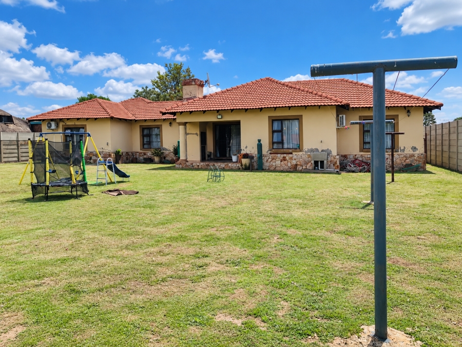3 Bedroom Property for Sale in Jameson Park Gauteng