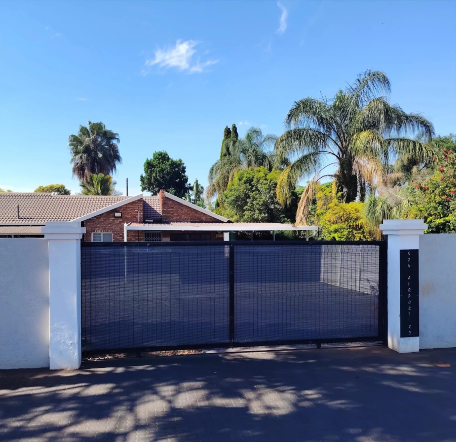 2 Bedroom Property for Sale in Doornpoort Gauteng