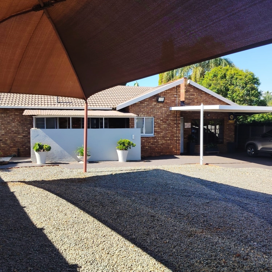 2 Bedroom Property for Sale in Doornpoort Gauteng