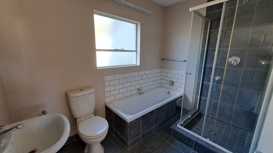 3 Bedroom Property for Sale in Sharon Park Gauteng