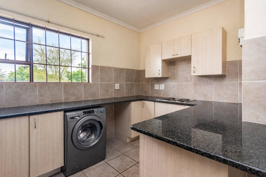 2 Bedroom Property for Sale in Franklin Roosevelt Park Gauteng