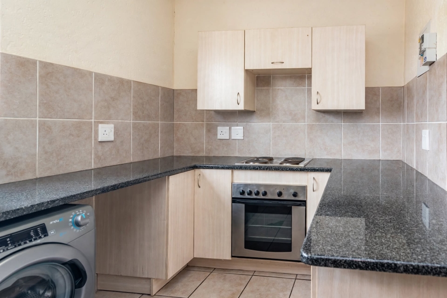 2 Bedroom Property for Sale in Franklin Roosevelt Park Gauteng