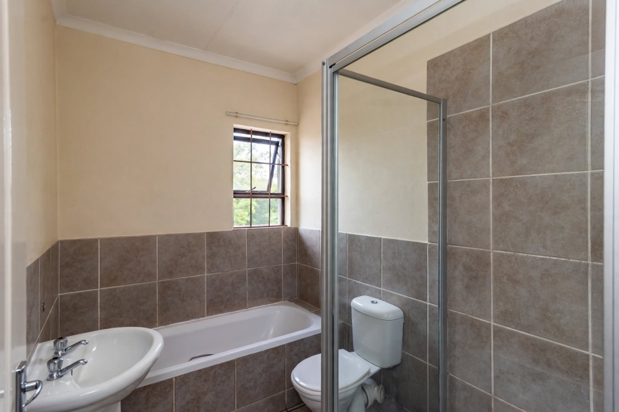 2 Bedroom Property for Sale in Franklin Roosevelt Park Gauteng