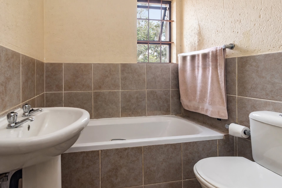 2 Bedroom Property for Sale in Franklin Roosevelt Park Gauteng