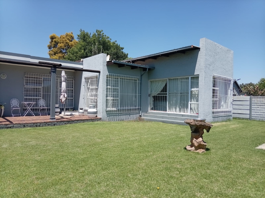 3 Bedroom Property for Sale in Freeway Park Gauteng
