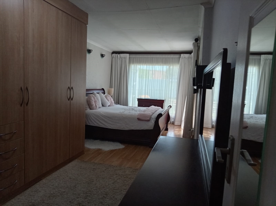 3 Bedroom Property for Sale in Freeway Park Gauteng