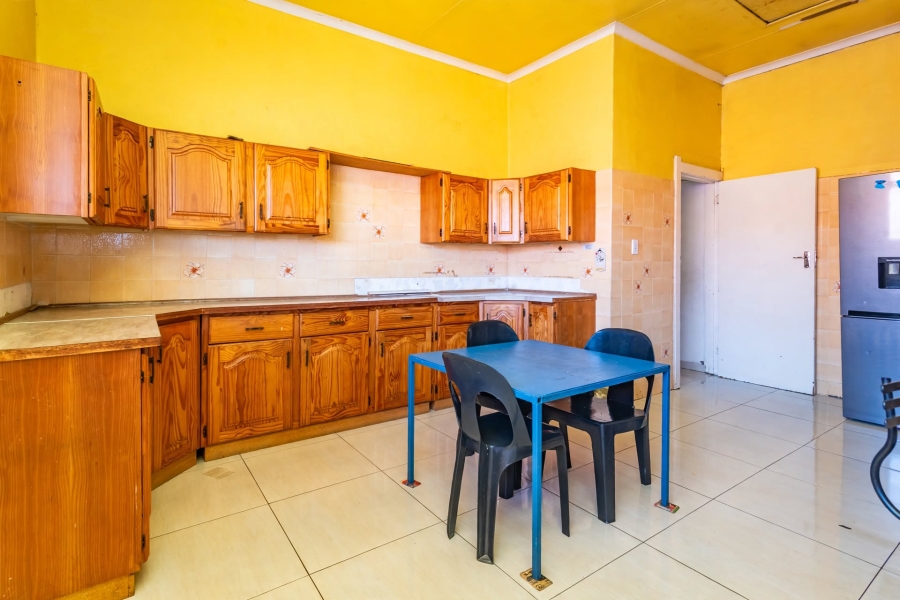 4 Bedroom Property for Sale in Discovery Gauteng