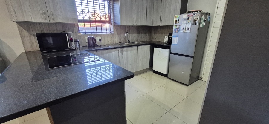 2 Bedroom Property for Sale in Lyttelton Manor Gauteng