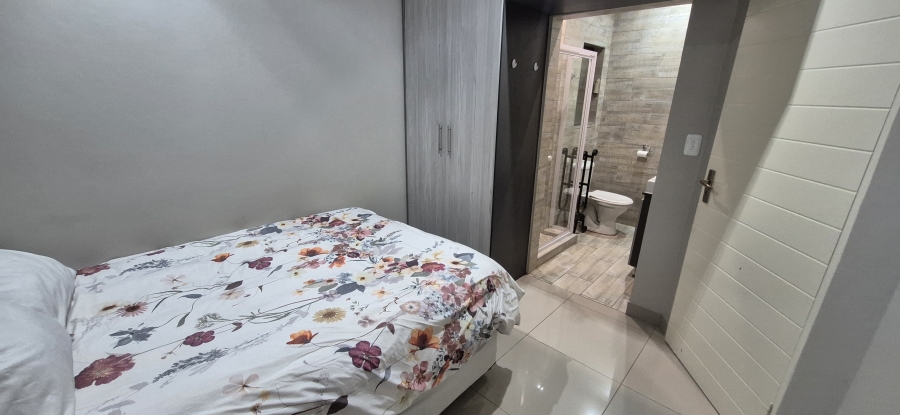 2 Bedroom Property for Sale in Lyttelton Manor Gauteng
