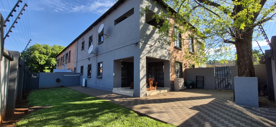 2 Bedroom Property for Sale in Lyttelton Manor Gauteng