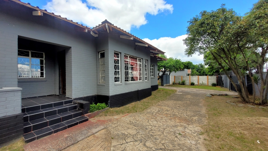 To Let 3 Bedroom Property for Rent in Cinderella Gauteng