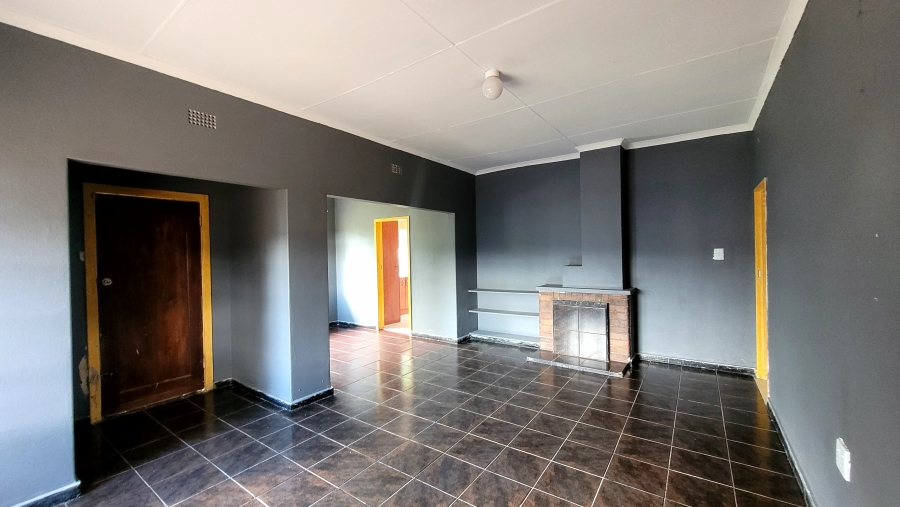 To Let 3 Bedroom Property for Rent in Cinderella Gauteng
