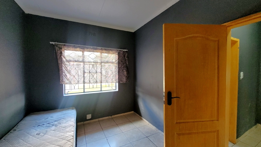 To Let 3 Bedroom Property for Rent in Cinderella Gauteng