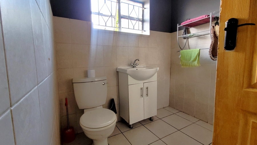 To Let 3 Bedroom Property for Rent in Cinderella Gauteng