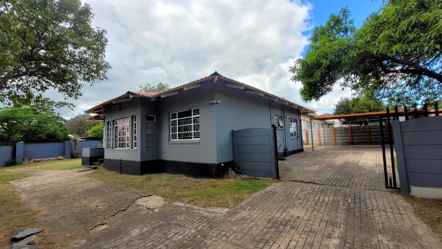 To Let 3 Bedroom Property for Rent in Cinderella Gauteng