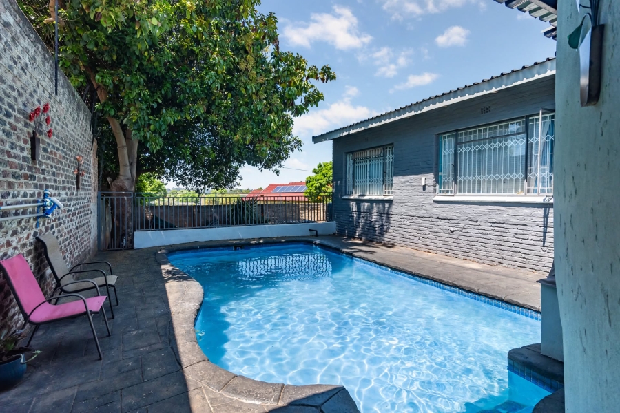 4 Bedroom Property for Sale in Kenmare Gauteng
