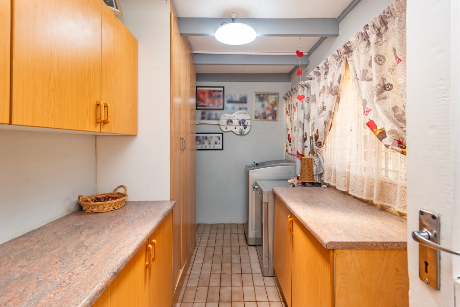 4 Bedroom Property for Sale in Kenmare Gauteng
